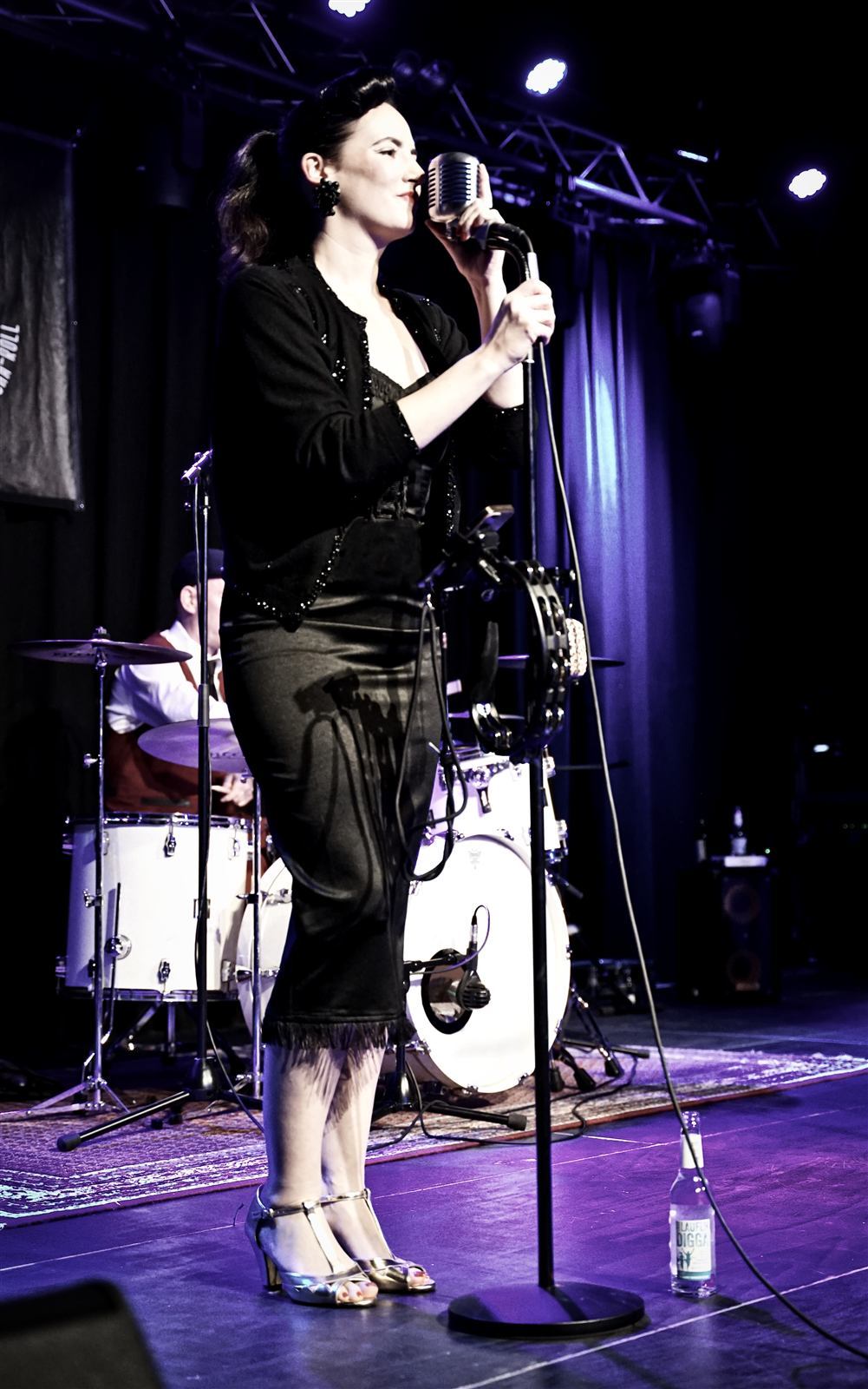Paloma Castro live am Mikrofon